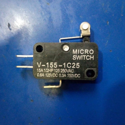 Picture of 100Pcs- 15A Limit Switch 3 Pin 15A 250VAC SPDT 3 Pin 10mm Long Straight Hinge Lever Arm Switch Micro Limit Switch Momentary Push Switch For 3D Printers CNC Machine DIY