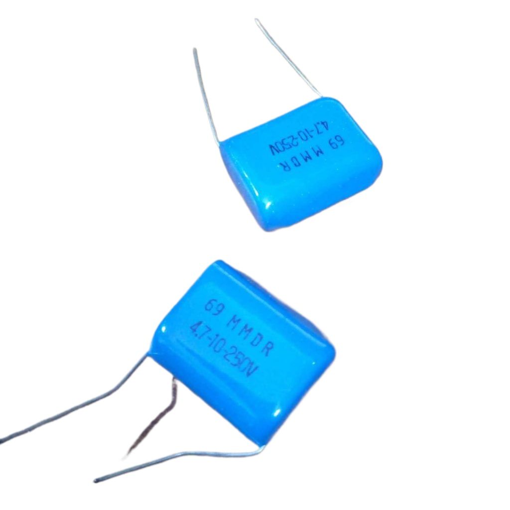 Picture of 3Pcs - METALLIZED 475K 250V Capacitor 4.7uf Capacitor Polypropylene 250V Capacitor Mylar 4700nF Polyester Film Capacitors 2 Pin Leads 250V 4.7uf Capacitor