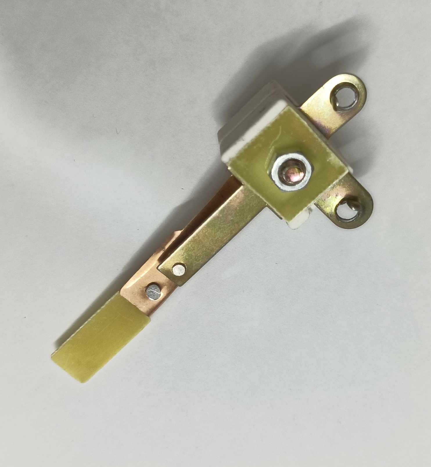 Picture of Rice Cooker Pati Switch Rice Cooker Contact Switchs Contact T Switch Contact Switch Universal Rice Cooker Switch Assembly Rice Cooker Rice Cooler Silver Plated Contact T-Switch