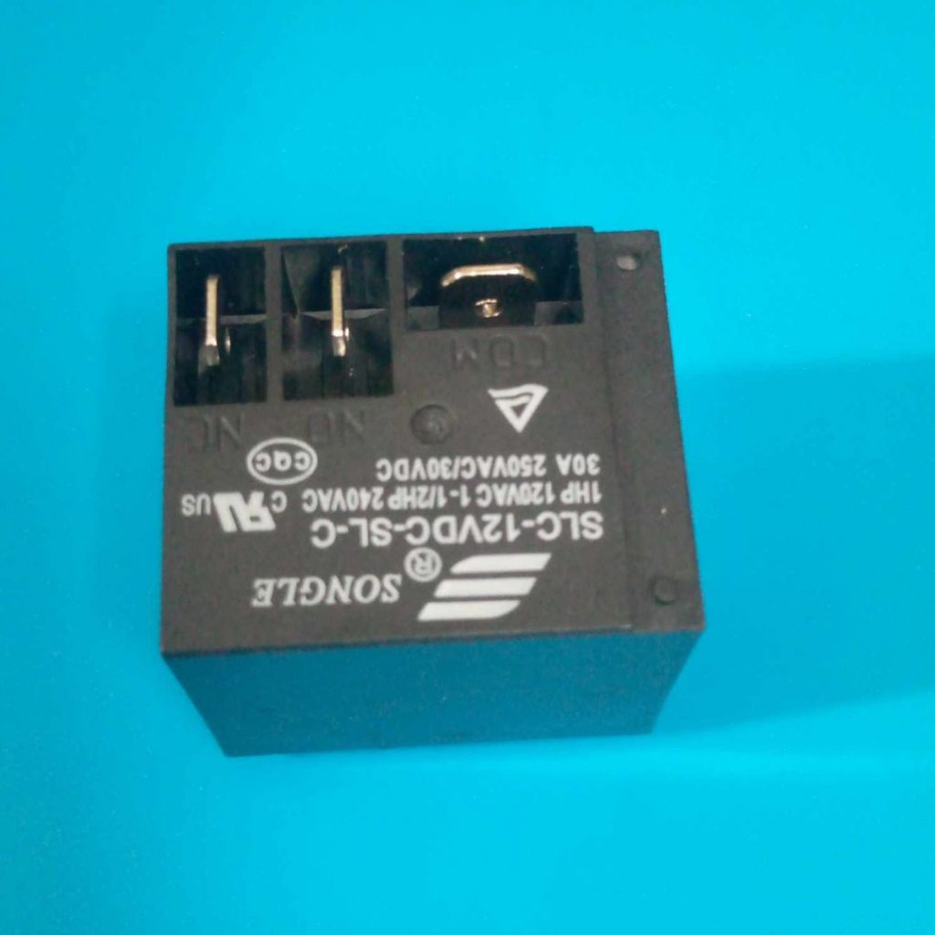 Picture of IPS Relay 12V SONGLE Relay DC 12V 30A 250VAC 5 Pin Coil SPDT Power Relay SLC-12VDC-SL-C PCB Mount Power Relays Switches DC 12V IPS Relay Switches Black 12V Relay