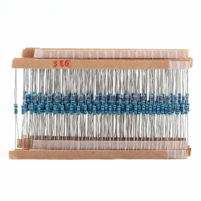 Picture of 50Pcs - COPPER Resistor 1.8K Resistor Tolerance 1% 1.8K Ohm Resistor 1/4W Resistor Carbon Film Resistor 1.8K Ohm Resistor 0.25W Fixed Resistor 1.8K Resistor 1% Tolerance 2 Pin Leads Resistor