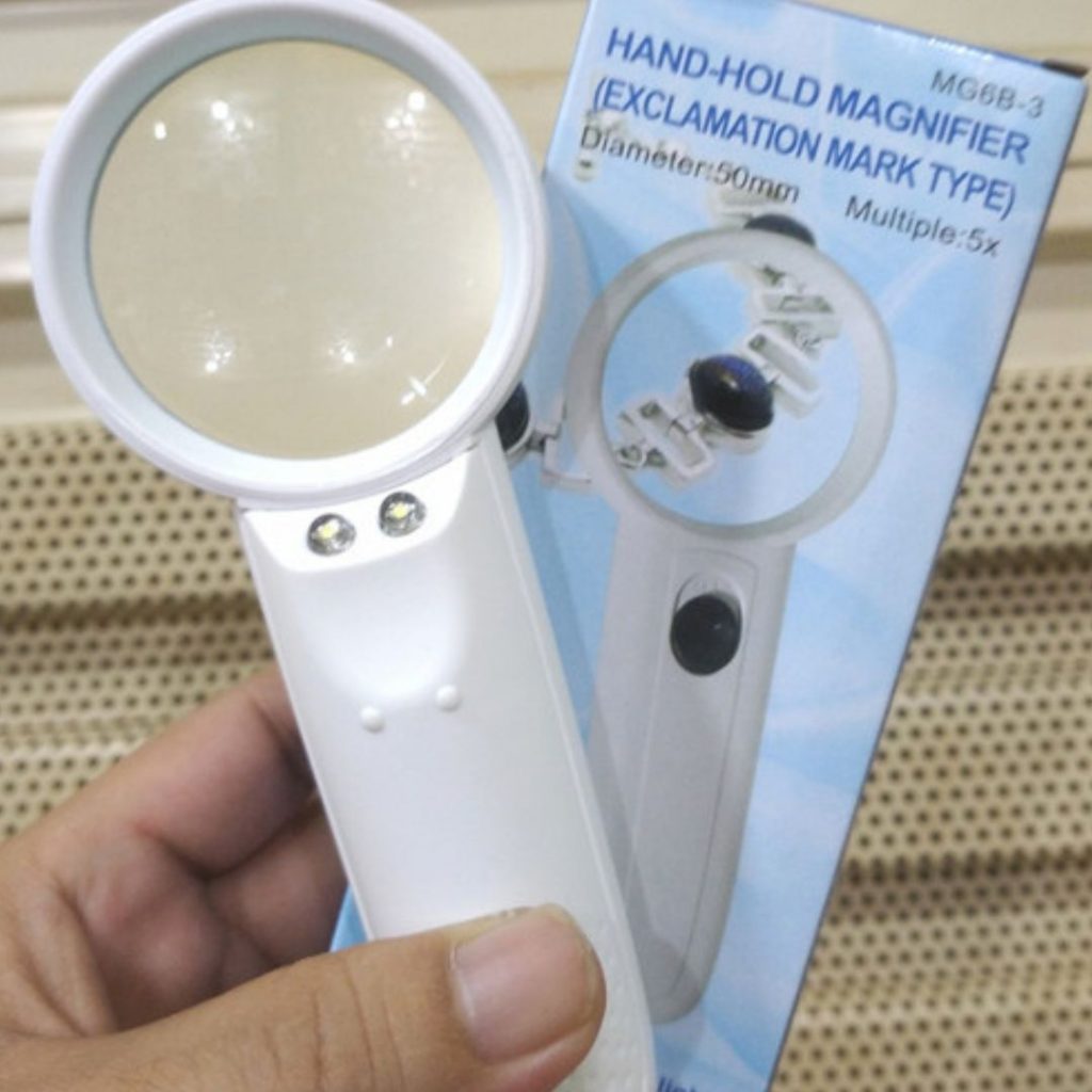 Picture of MG6B-3 5X Magnifying Glass 50mm Diameter Handheld Magnifier Glass MG6B-3 5X Zoom With 2 LED Flashlight For Jewelry Repair Tools Sets Reading Magnifying Glass