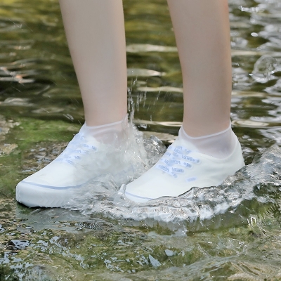 Picture of Waterproof Silicone Shoe Covers Reusable Non-Slip Wear-Resistant Rain Shoe Covers Protector Anti-Slip Boot For Outdoor Rainy Day