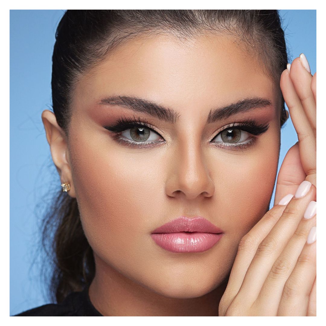 Picture of Bella Gray Caramel Glow Color Contact Lens with Regular Kit Box. For men,women/Unisex. Bella Elite Series. #gray.caramel