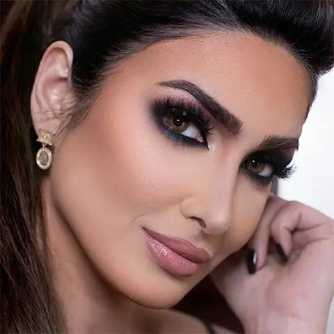 Picture of Bella Hazel Natural Color Contact Lens with Regular Kit Box. For men,women/Unisex. Bella Natural Series. #natural.hazel
