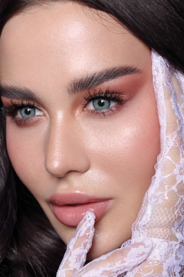 Picture of DAHAB Lumiere Blue Color  Contact Lens with Regular Kitbox for Makeup and Cosmetics . Dahab Gold Collection. #l.blue