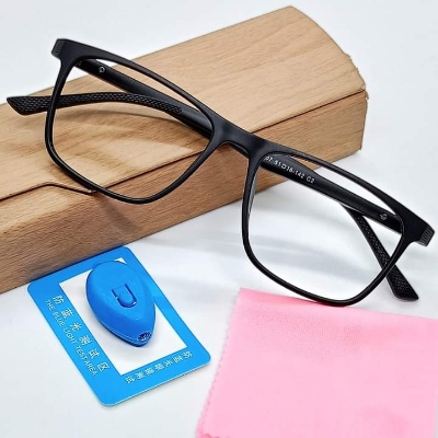Picture of 2 IN 1 UV 420 ANTI PHOTOSUN BLUE CUT Lens Glass  All in one Photochromic Anti Blue Light Computer Glasses Men Women Blue Light Blocking Eyewear Radiation Protection Gaming Eyeglass Frame