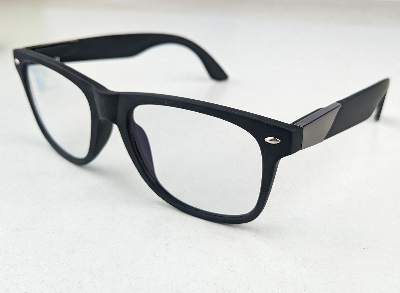 Picture of WAYFARER Sunglass style Photosun Bluecut Glass 2 in 1 Regular mobile & sunlight ray protect, Anti-reflect Blue light computer glass, men-women Radiation Blue Light & sunlight Blocking Eyewear  UV420 Protection Gaming Eyeglass Frame 2157