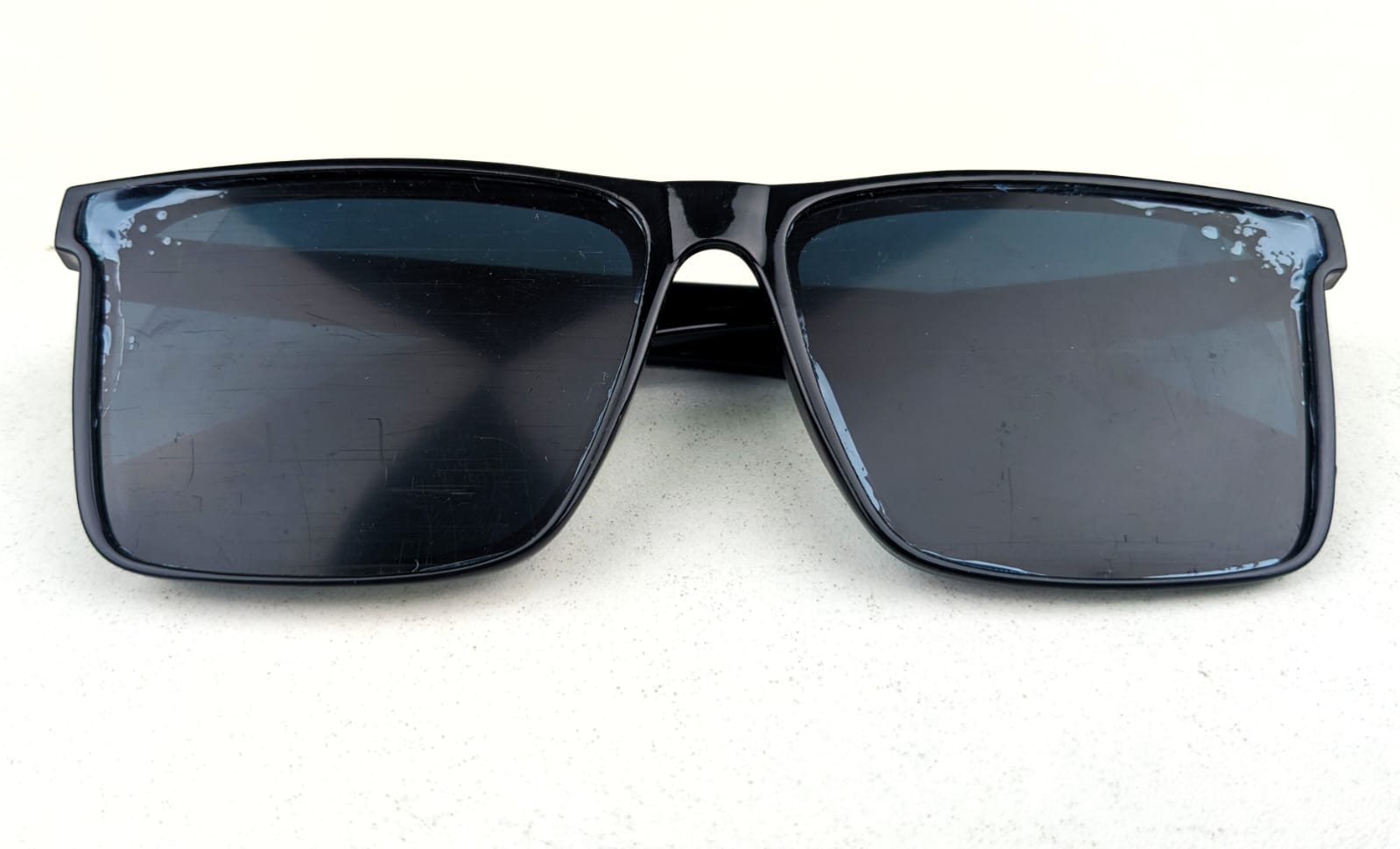 Picture of Polarized Double Poly ultra light Flexible Sunglass for man New Trendy Look Very Stylish Black Sunglass for Men DX11p