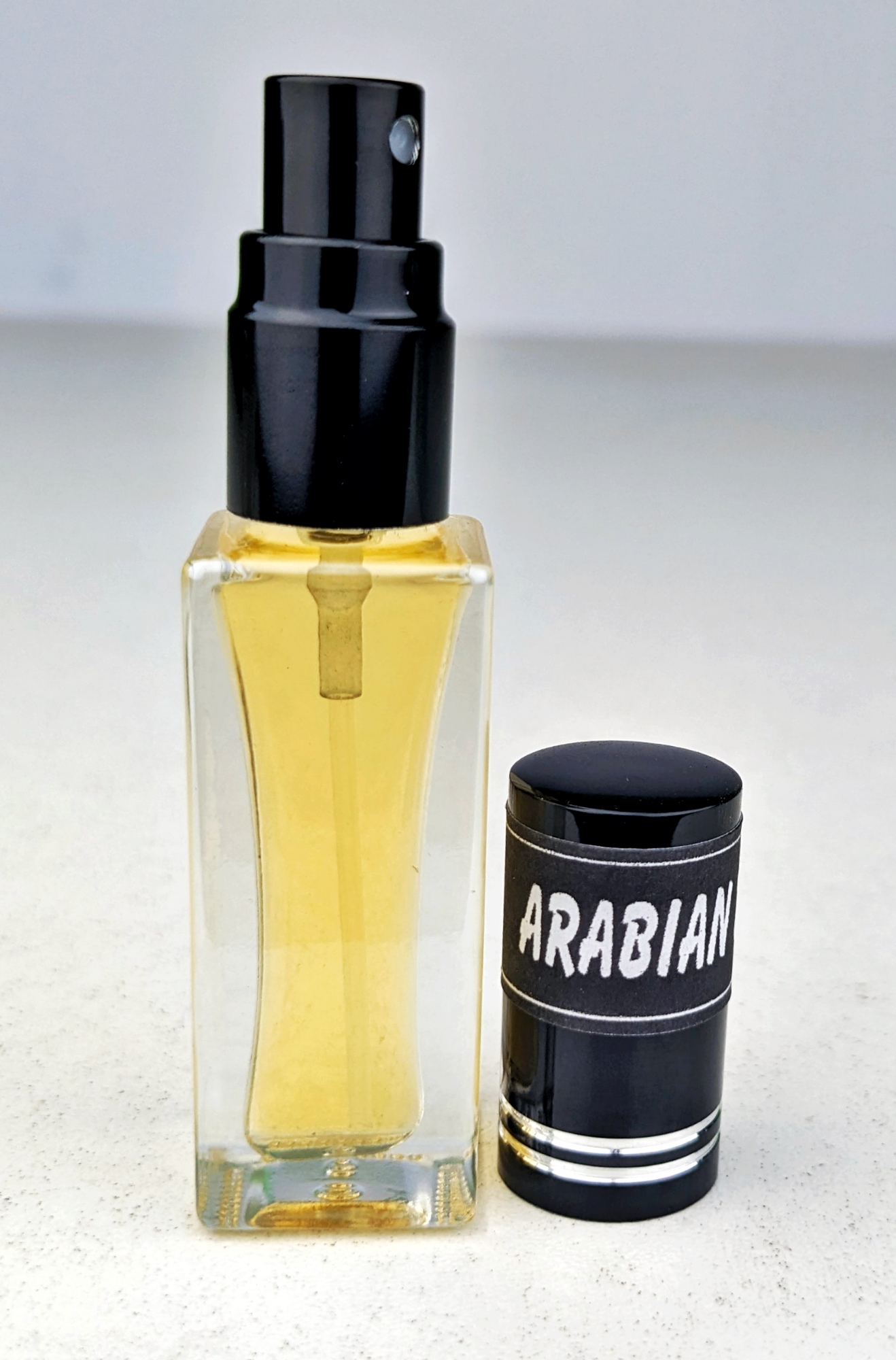 Picture of ARABIAN BAKHOOR Arabian Parfum Spray 6ml Traditional Luxurious Islamic Scent attar for unisex Signature Aroma Non-alcohol Halal Perfume Package RA6