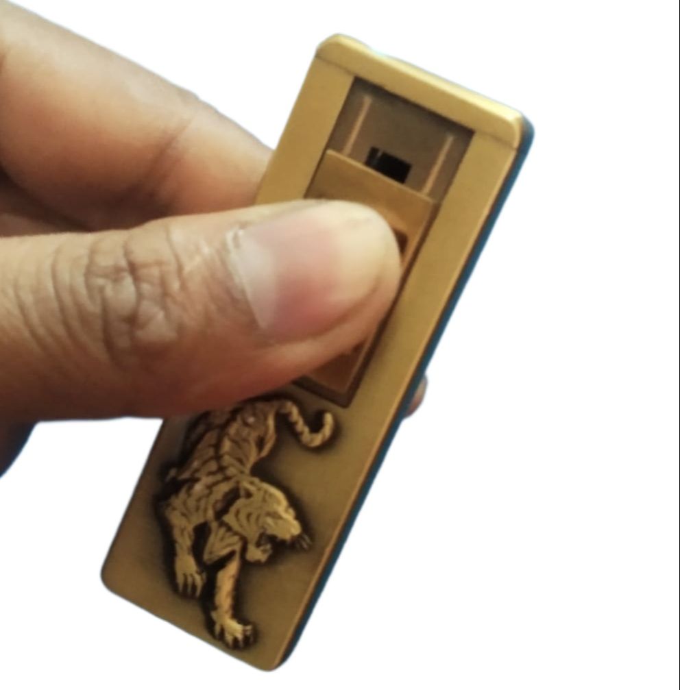 Picture of New Ultra-Thin Long Stripe Jet Torch Lighter Metal Turbo 1300 C Windproof Butane Gas Welding Cigar Portable Lighters