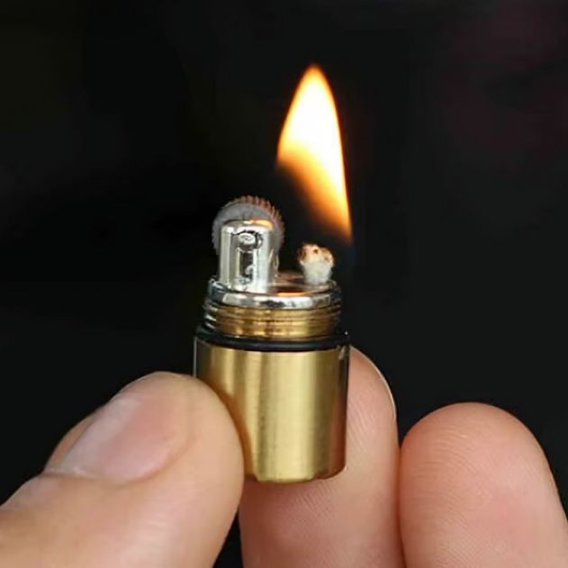 Picture of Mini Keychain Zippo oil Lighter Waterproof Cigarete Lighters