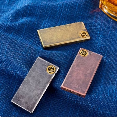 Picture of Fashion Ultra-thin Butane Gas Lighter Metal Grinding Wheel Ignition Lighter Accessories High Quality Gift New