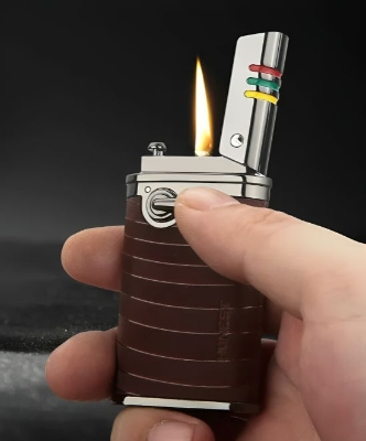Picture of Honest Creative Metal PU Leather Rocker Arm Kerosene Lighter Automatic Open Cover Retro Collection Lighters