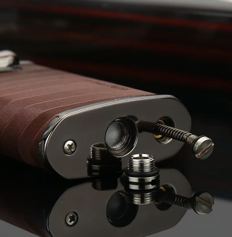 Picture of Honest Creative Metal PU Leather Rocker Arm Kerosene Lighter Automatic Open Cover Retro Collection Lighters