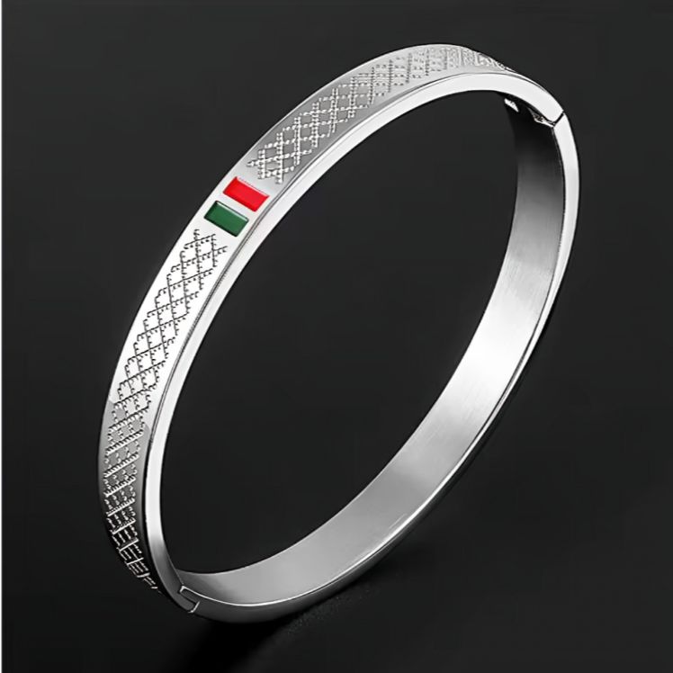 Picture of Stainless Steel Bracelet for Men Red and Green Enamel Bracelet Fashion Luxury Retro Jewelry Couple Gift