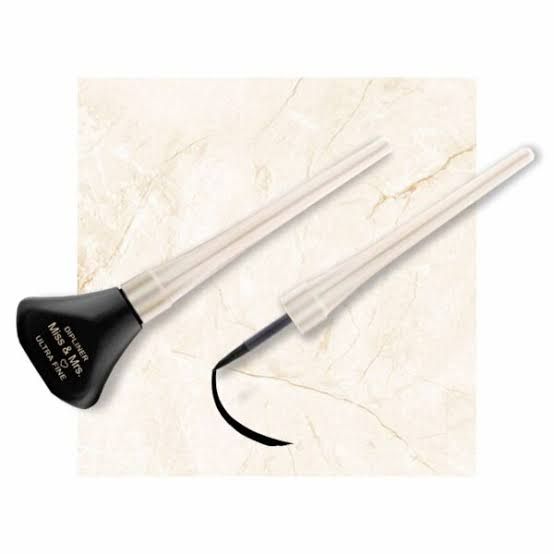 Picture of Ultra Fine Dip-liner Eye-Liner 4.5ml