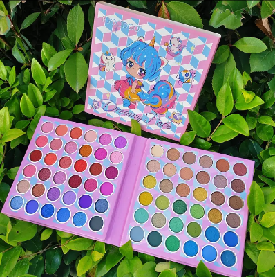 Picture of 72 Color Eye Shadow Powder Palette Customized Clamshells Eyeshadow Multichrome Dropshipping Makeup Glitter Eyeshadow