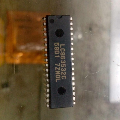 Picture of LC863532C-55K9 863532 CMOS 8-Bit Color TV Micro Controller IC DIP36 For Samsung TV