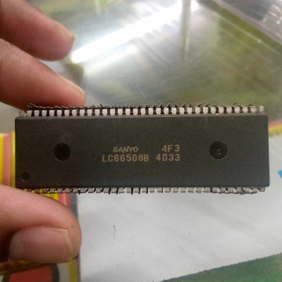 Picture of LC66508B 66508 SANYO 4 Bit DIP-64 CMOS Single Chip Microcontroller IC