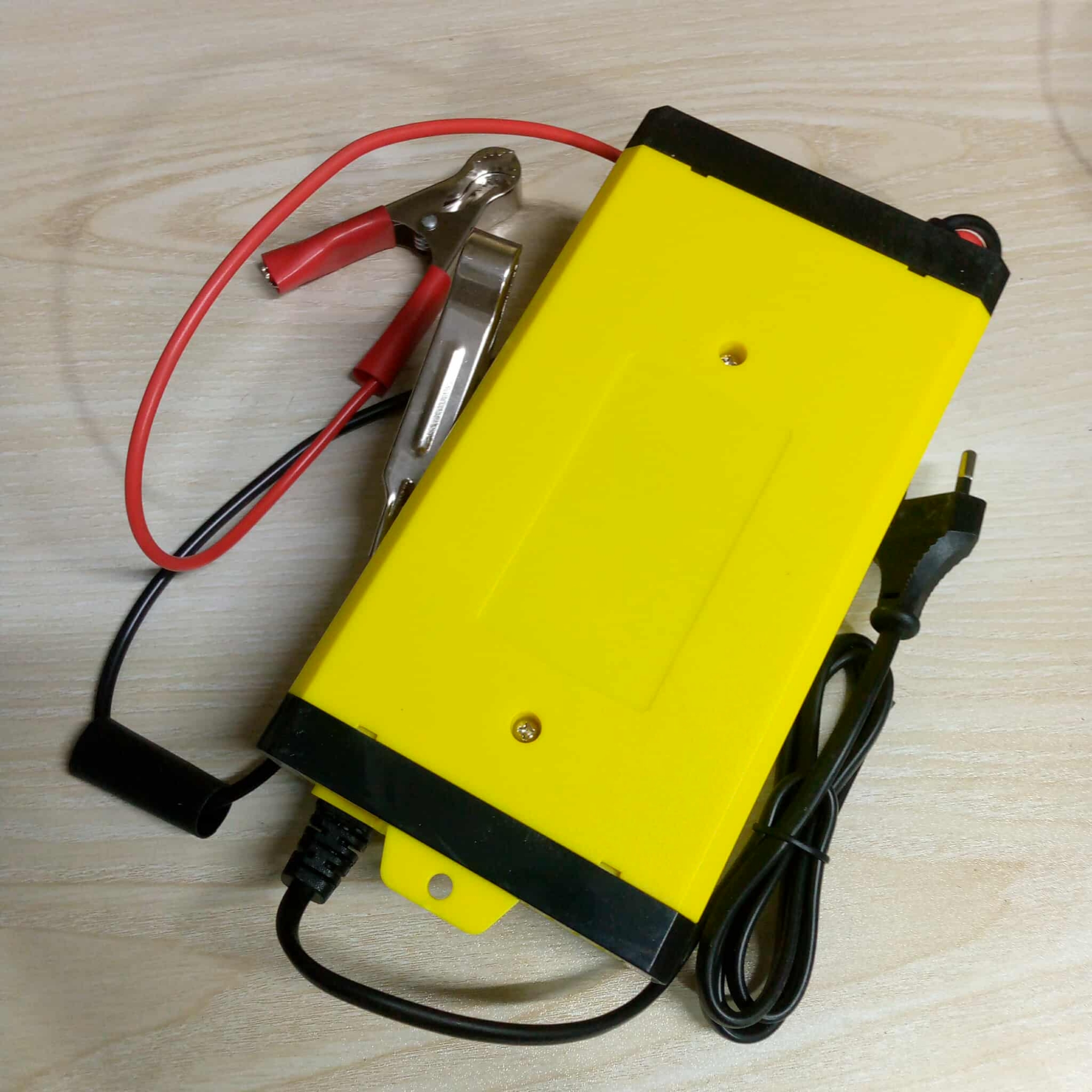 Picture of 12V/24V 20A Smart Lead-Acid Battery Charger
