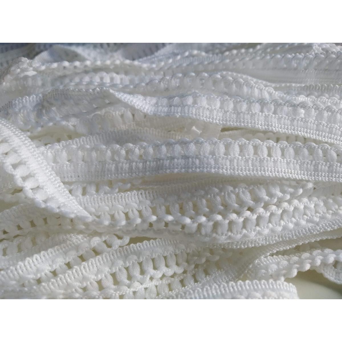 Picture of 80 Yards white colour lace in cheap rate -