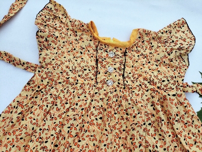 Picture of Baby girls fashionable beautiful 100% cotton dress for  all season 0-4 years