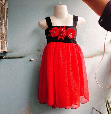 Picture of Baby Girls Fashionable Beautiful  handmade Dress For 0-5 Years Babies