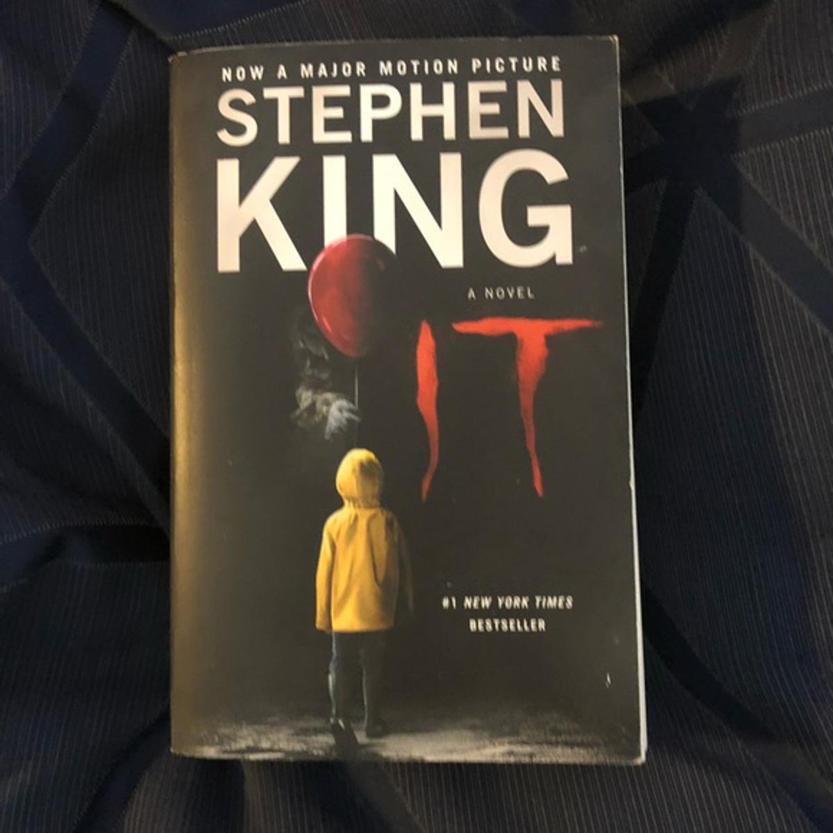 Picture of It by Stephen King (Premium Quality Paperback)