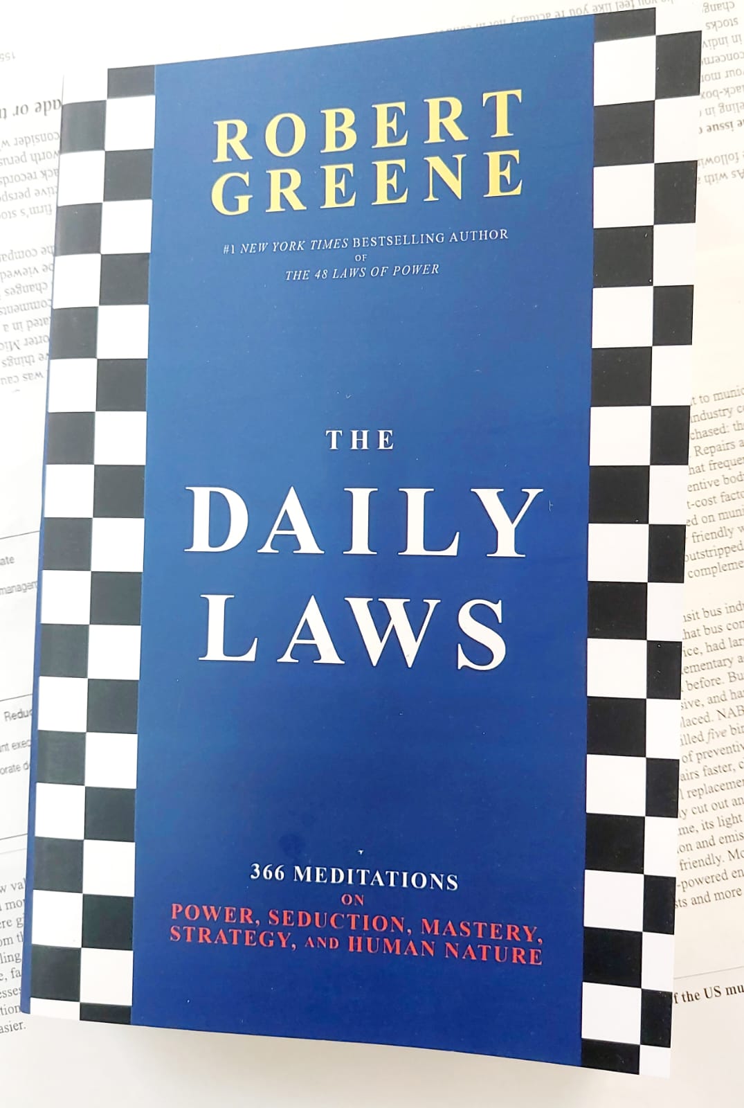 Picture of The Daily Laws: 366 Meditations on Power, Seduction, Mastery, Strategy, and Human Nature by Robert Greene