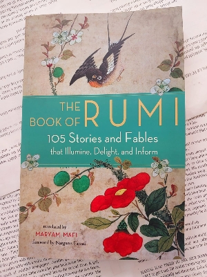Picture of The Book of Rumi: 105 Stories and Fables that Illumine, Delight, and Inform (Paperback)