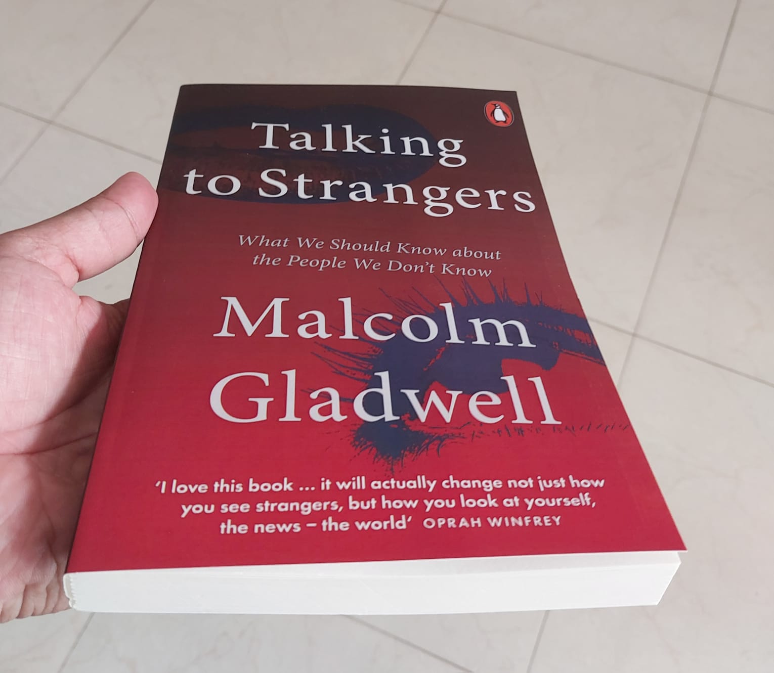 Picture of Talking to Strangers: What We Should Know about the People We Don't Know by Malcolm Gladwell (Premium | Paperback)