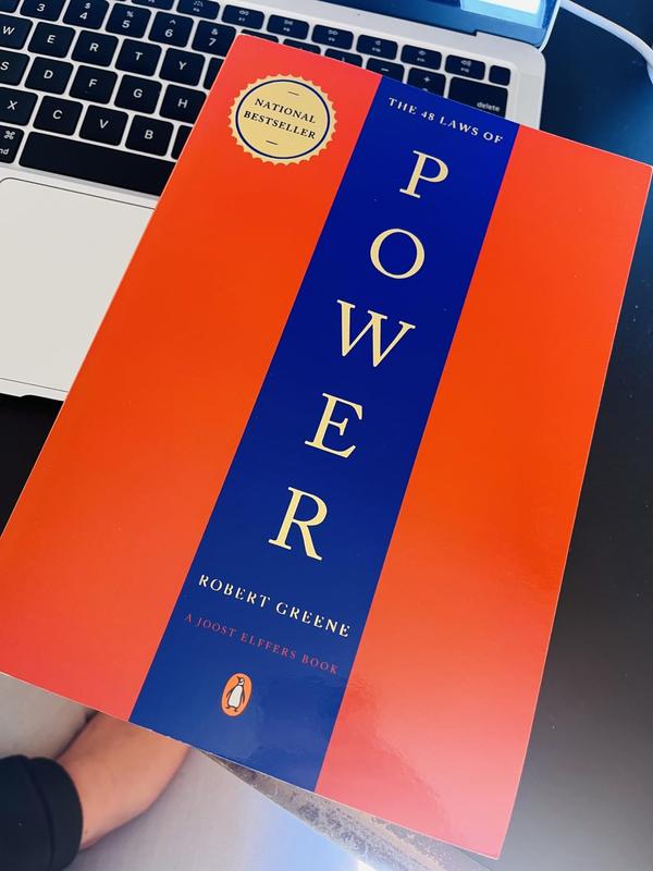 Picture of The 48 Laws of Power by Robert Greene (Premium  Paperback)