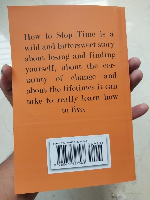Picture of How to Stop Time: A Novel by Matt Haig (Paperback)