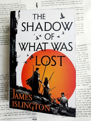 Picture of The Shadow of What Was Lost (The Licanius Trilogy, 1) by James Islington