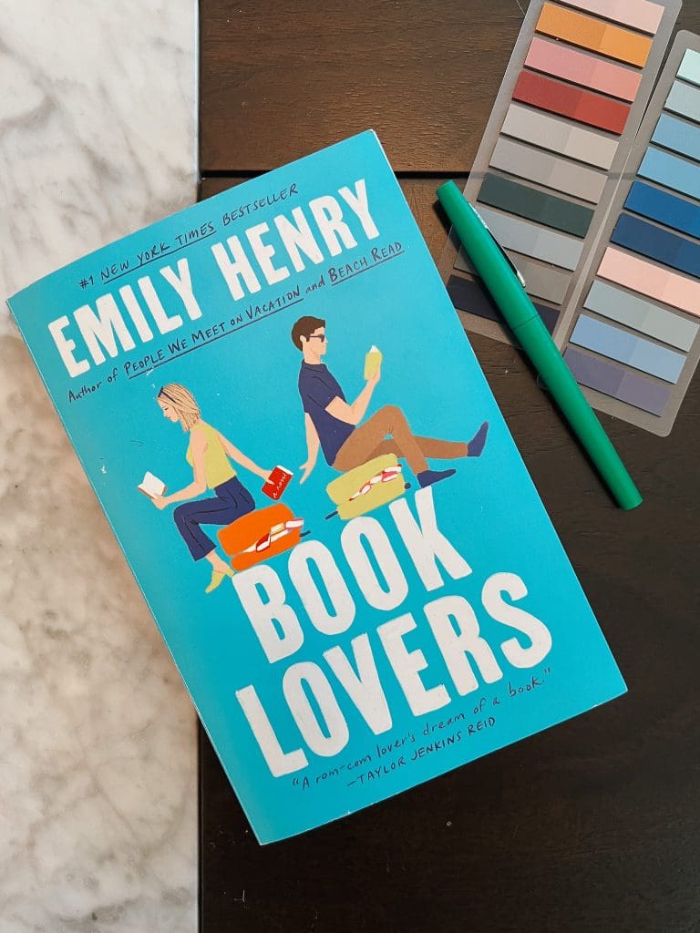 Picture of Book Lovers Book by Emily Henry - Paperback