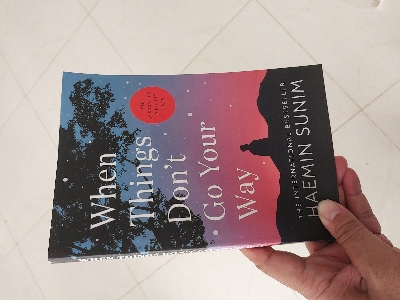 Picture of When Things Don't Go Your Way by Haemin Sunim - Paperback