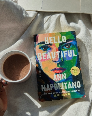 Picture of Hello Beautiful (Oprah's Book Club): Book by Ann Napolitano - Paperback
