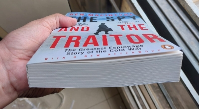 Picture of The Spy and the Traitor: The Greatest Espionage Story of the Cold War Book by Ben Macintyre (Premium Paperback)