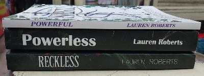 Picture of Lauren Roberts Three Books Set (Powerless ,Reckless & Powerful) - Local Print - Paperback