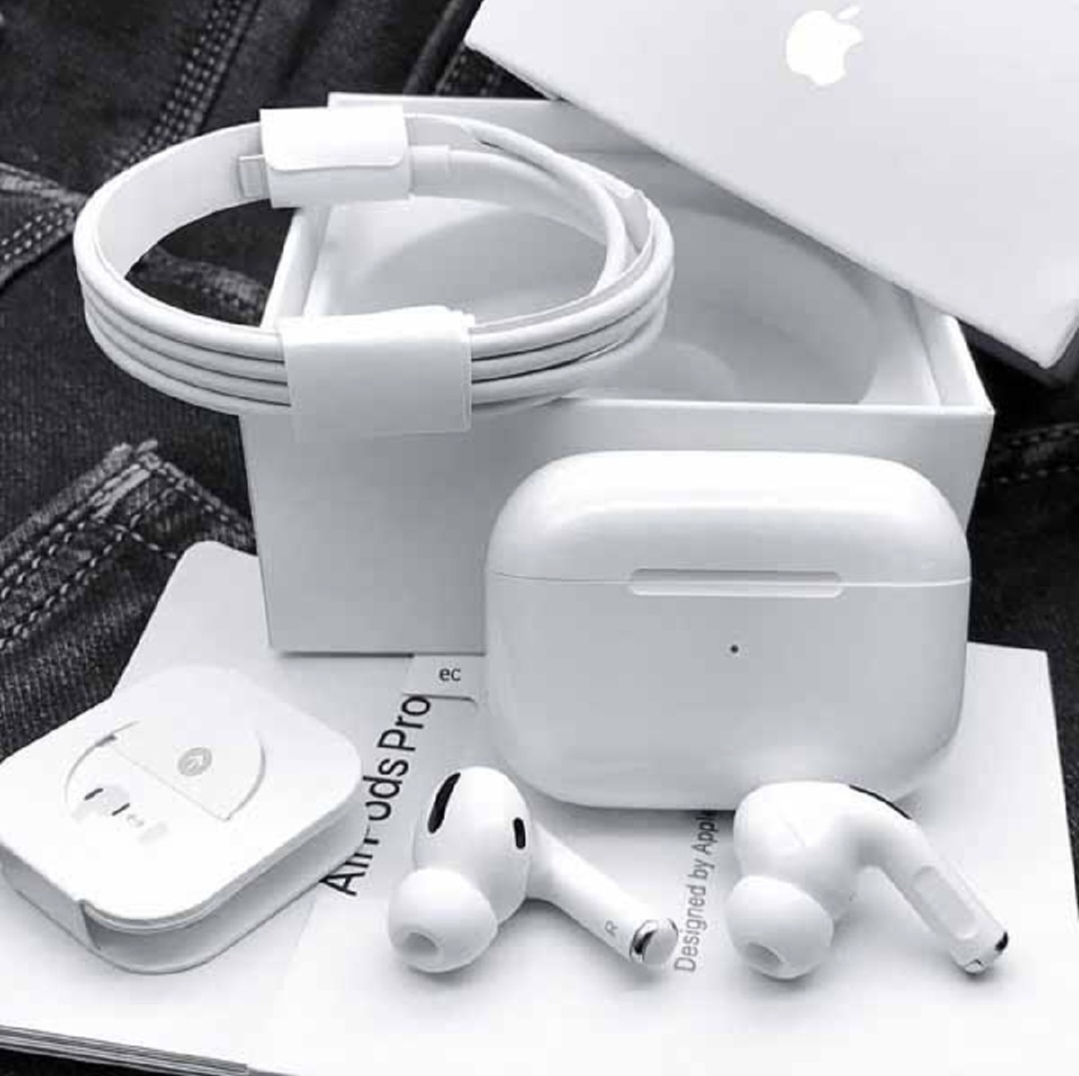 Picture of Pro 2nd Gen Headphone Wirelesses Bluetooth  sound extra bass quality full bet sound+pop,, tuyp c chargine put divice