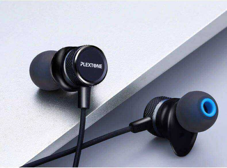 Picture of Plextone G15 In-Ear Gaming Earphones Upgraded Version 3.0 With Microphone And 3.5Mm Earphone Jack - Headphone