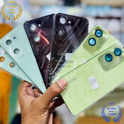 Picture of Replacement Back Part / Back Panel / Back Shell / Back Panel + midel frame for vivo Y18 Battery Back Door
