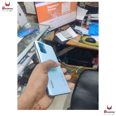 Picture of Replacement Backshell Panel + midel frame for Xiaomi Redmi Note 10 Pro/redmi note 10 pro max Battery Back Door Back panel