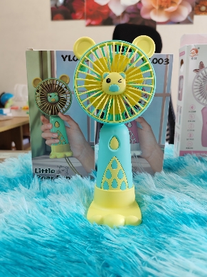 Picture of Little bear cute Mini USB rechargeable fan-YL003-Yellow Green