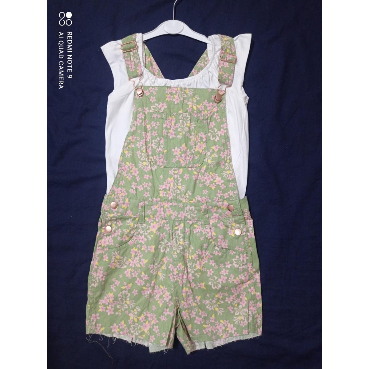 Picture of Girl Fashionable Denim Jumpsuit / Romper with front zipper