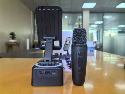 Picture of K-18 3 in 1 V 5.3 Rotary Bracket Wireless Microphone Wireless Speaker Loud Audio HIFI BASS K18 BT Speaker