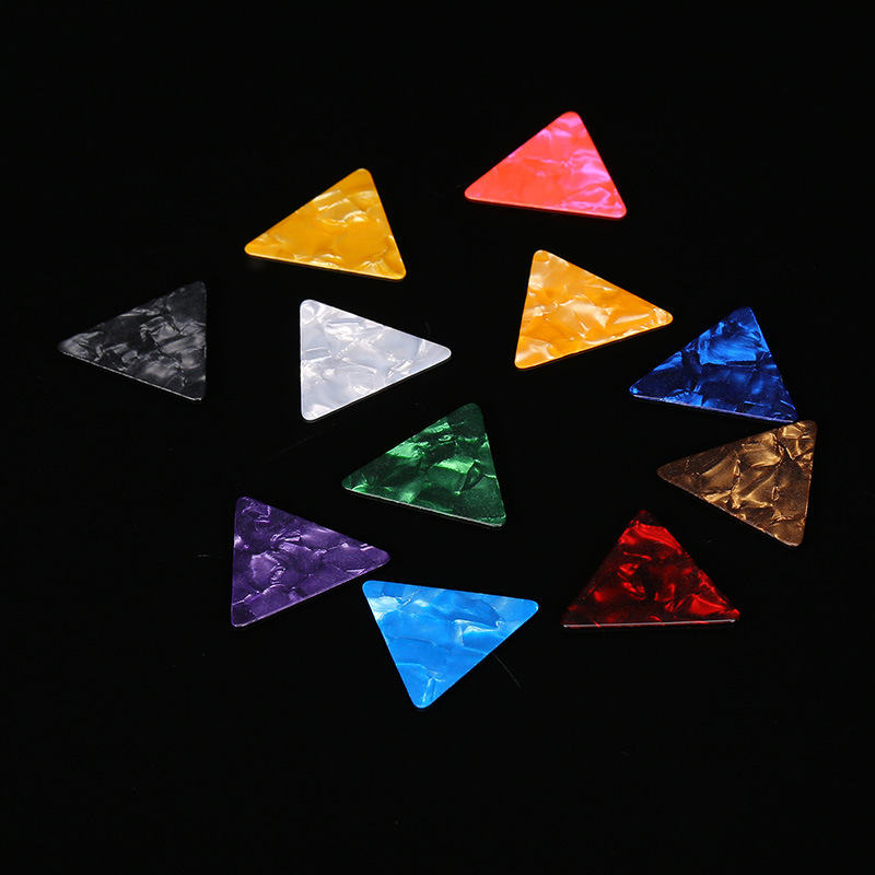 Picture of 1pcs Triangle Guitar Picks Medium 0.75mm