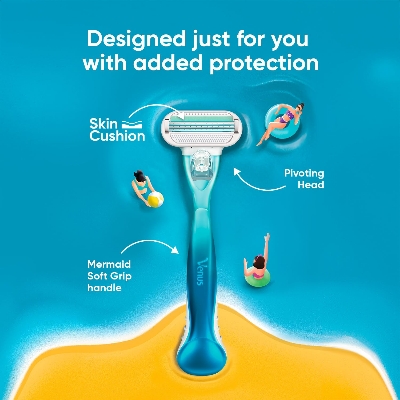Picture of Gillette Venus Women Smooth Combo Pack | Razor Plus 3 Refills | Aloe Vera Smooth