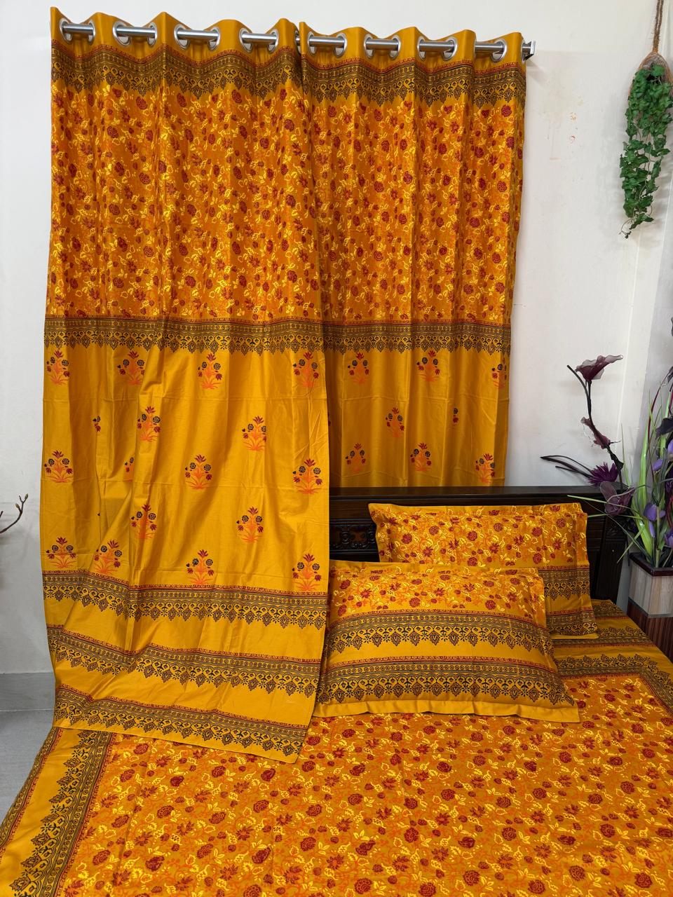 Picture of Block Bed Sheet With Two Pillow Covers